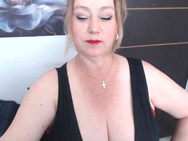 sweetsalo webcam