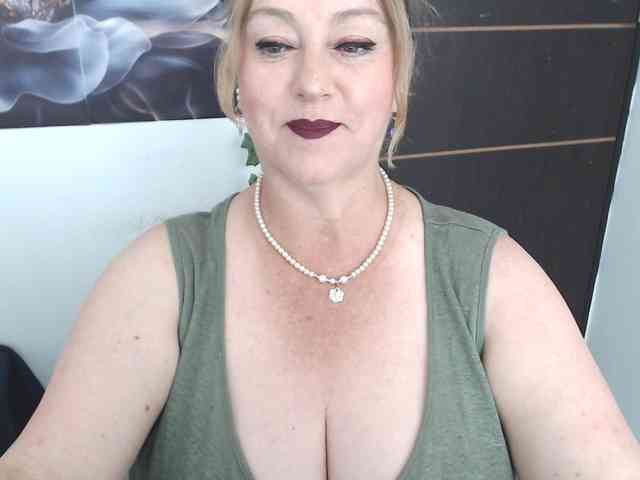 sweetsalo webcam