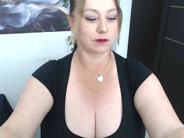 sweetsalo webcam