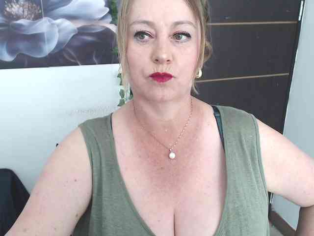 sweetsalo webcam