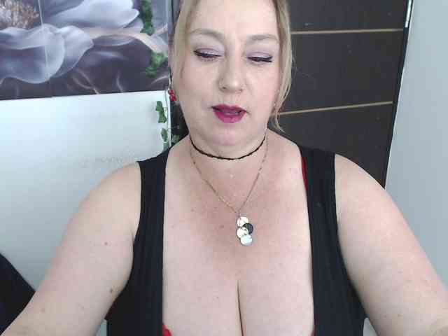 sweetsalo webcam
