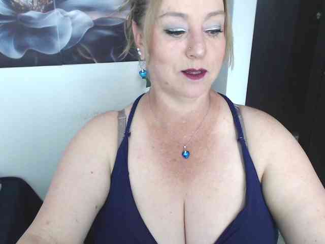 sweetsalo webcam