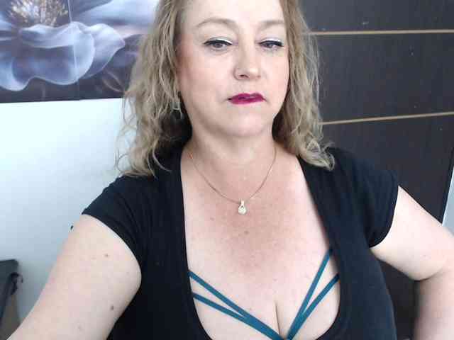 Modelo: sweetsalo