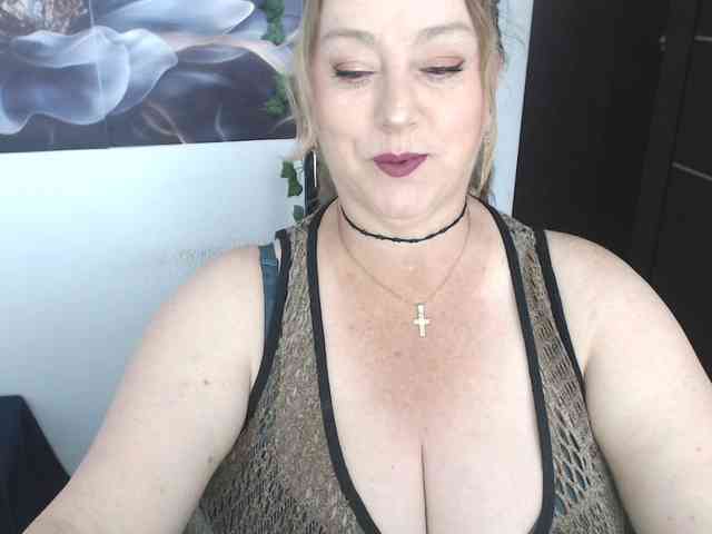 sweetsalo webcam