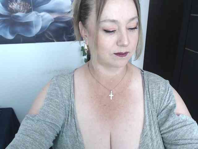 sweetsalo webcam