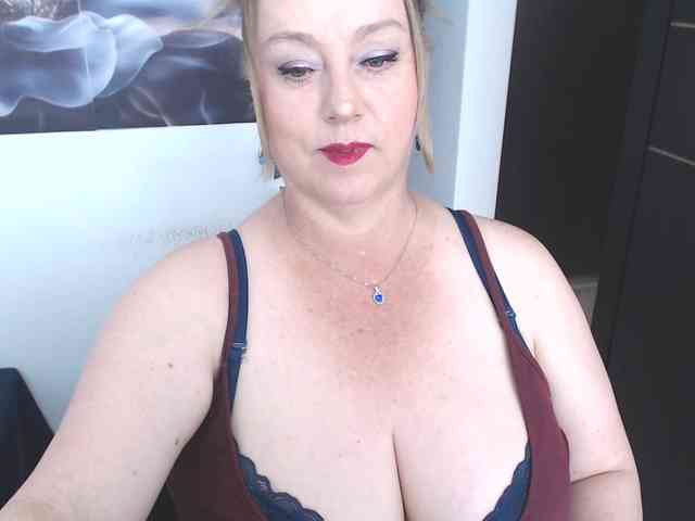 sweetsalo webcam