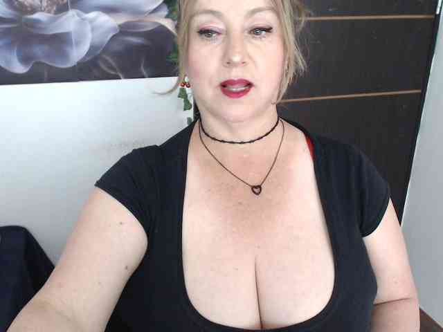 sweetsalo webcam