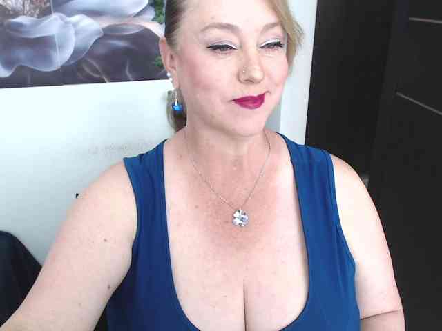 sweetsalo webcam