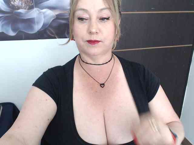 sweetsalo webcam