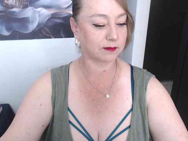 sweetsalo webcam