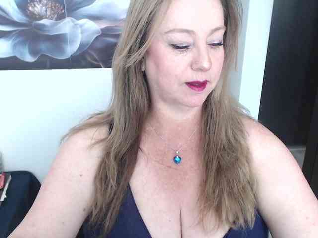 sweetsalo webcam