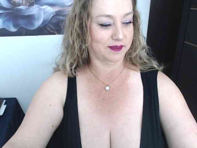 sweetsalo webcam
