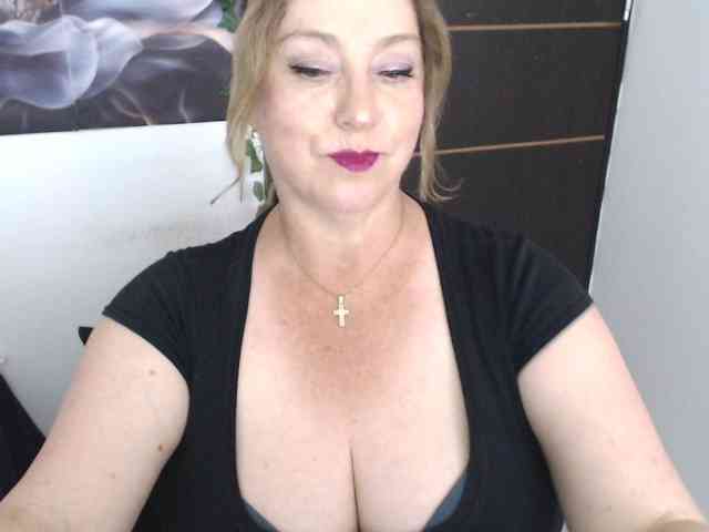 sweetsalo webcam