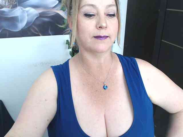 sweetsalo webcam