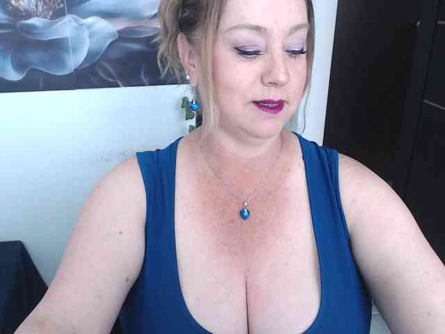 sweetsalo webcam