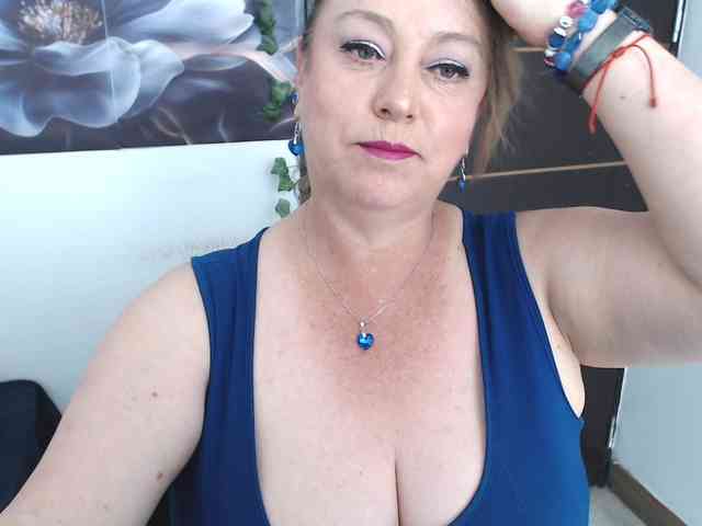 sweetsalo webcam