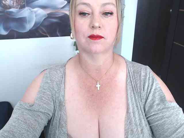 sweetsalo webcam