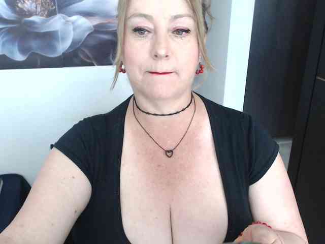 sweetsalo webcam