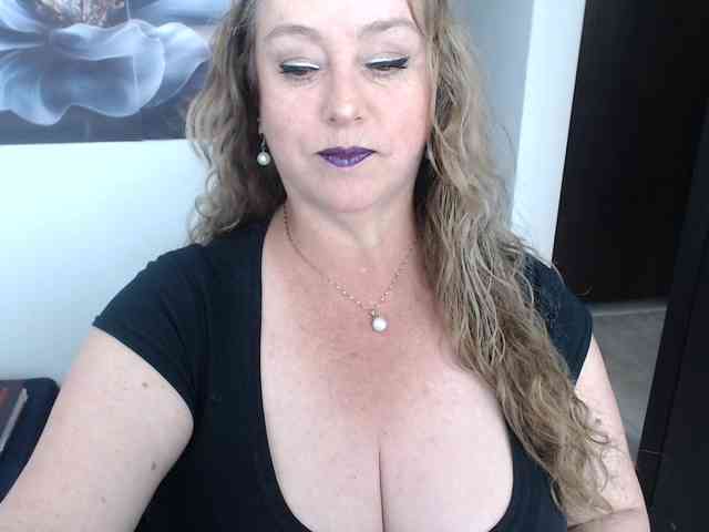 sweetsalo webcam