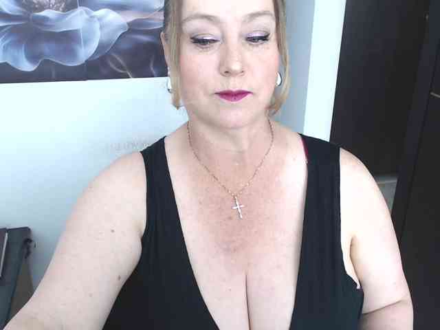 Modelo: sweetsalo