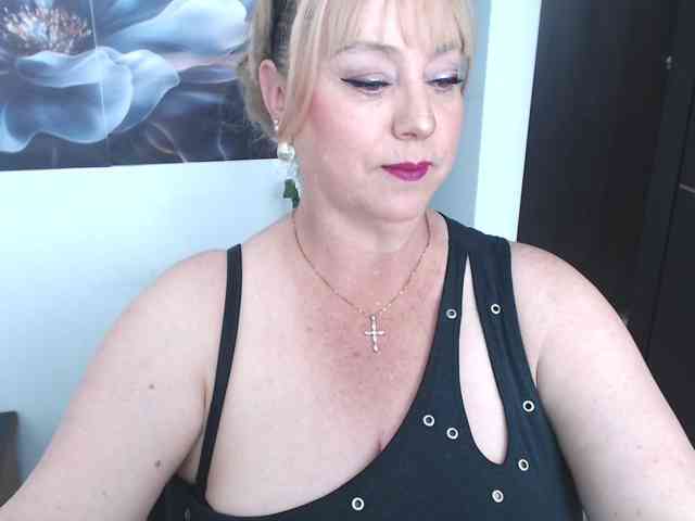 sweetsalo webcam