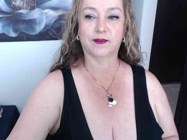 sweetsalo webcam