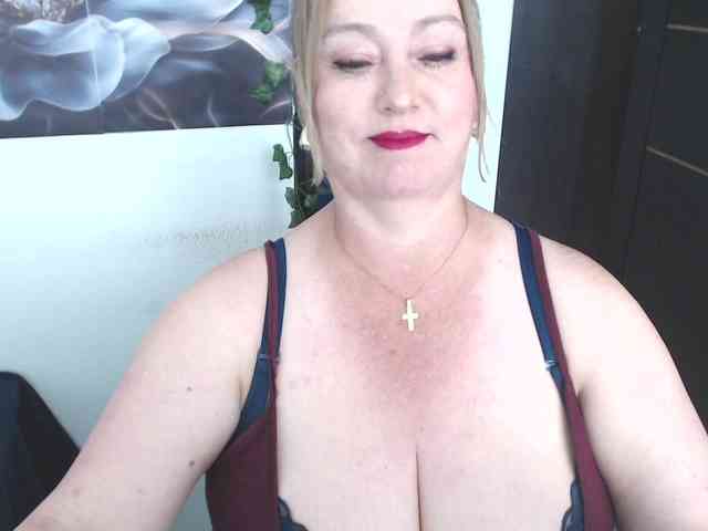 sweetsalo webcam
