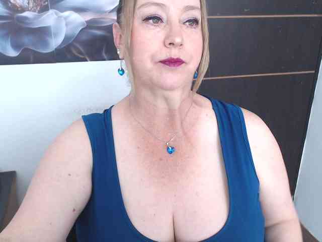 sweetsalo webcam
