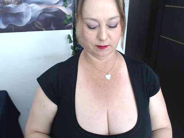sweetsalo webcam