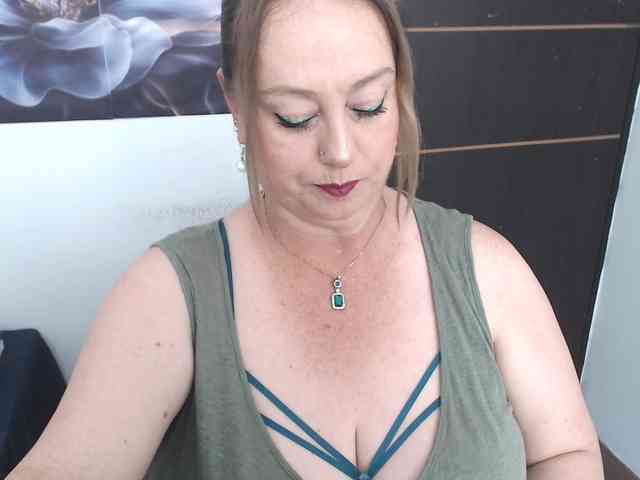 sweetsalo webcam
