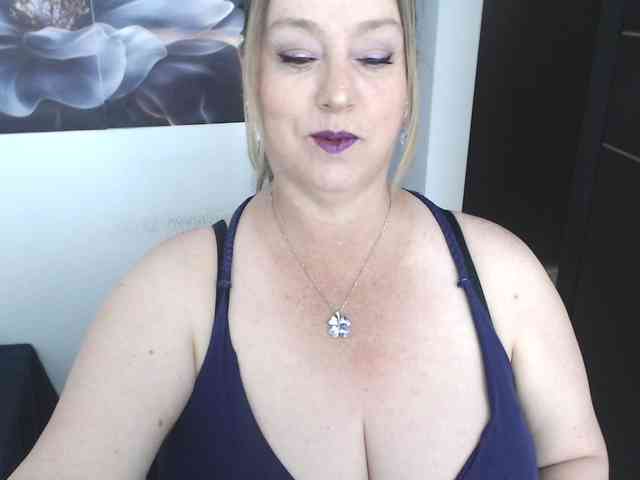 sweetsalo webcam