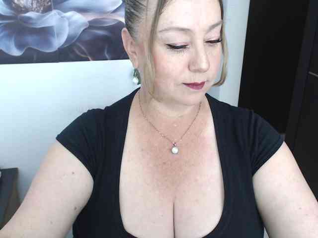 sweetsalo webcam