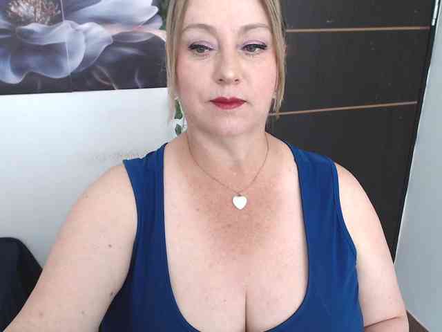sweetsalo webcam