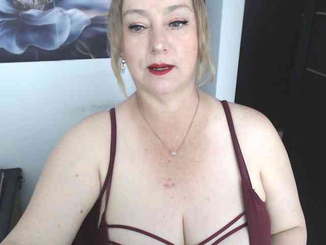 sweetsalo webcam