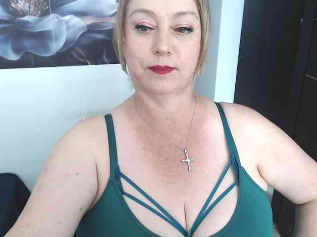 sweetsalo webcam