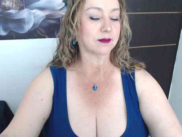 sweetsalo webcam