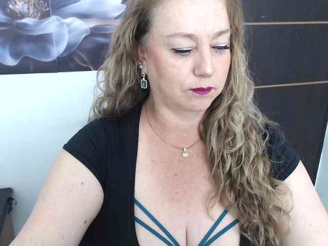 Modelo: sweetsalo