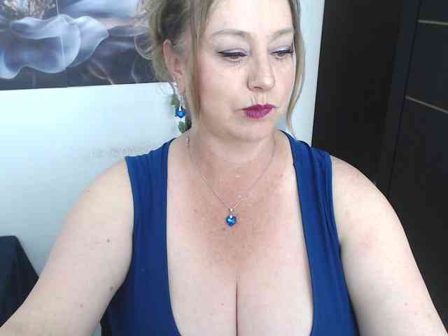 sweetsalo webcam