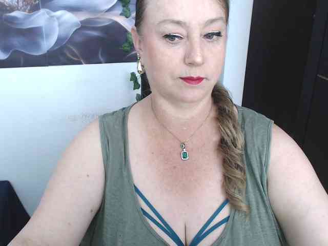 sweetsalo webcam