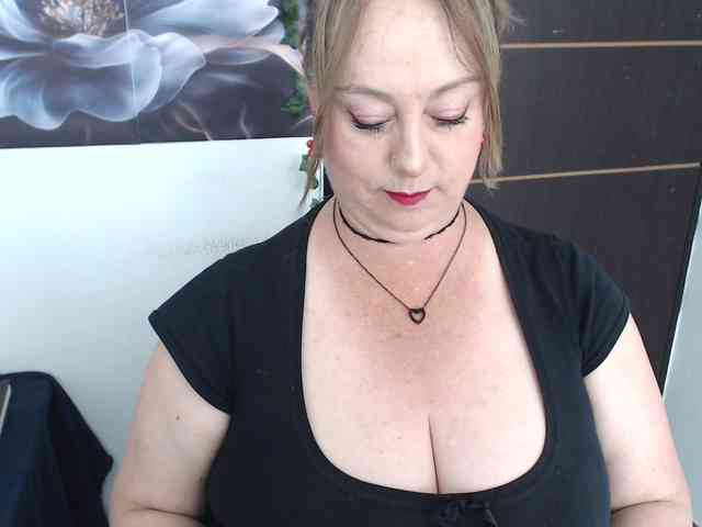 sweetsalo webcam