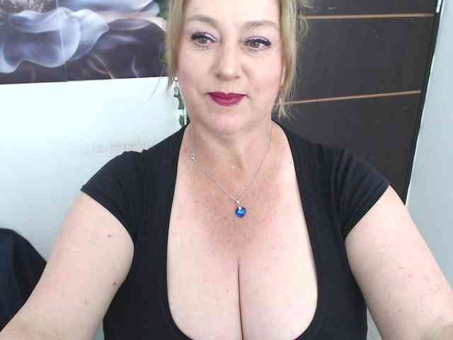 sweetsalo webcam