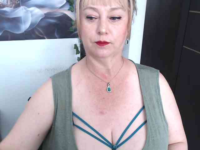 Modelo: sweetsalo
