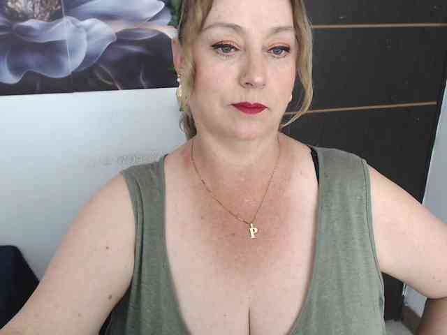 sweetsalo webcam