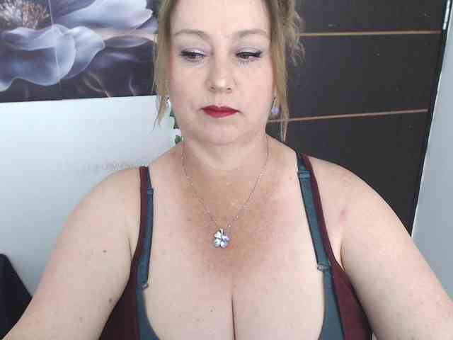 sweetsalo webcam