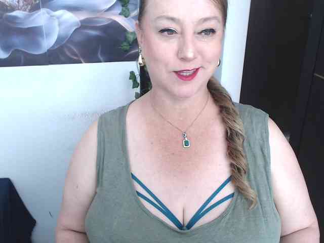 sweetsalo webcam