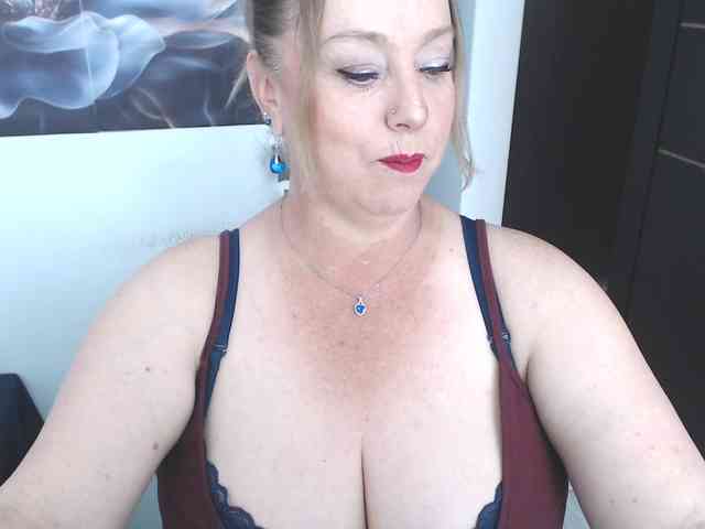 sweetsalo webcam