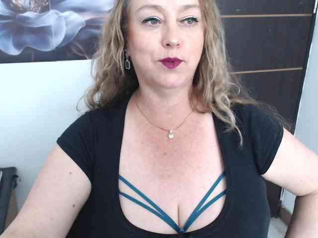 Modelo: sweetsalo