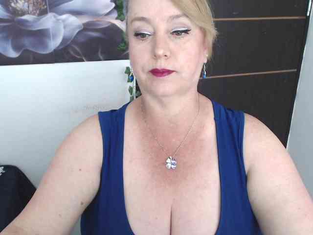 sweetsalo webcam