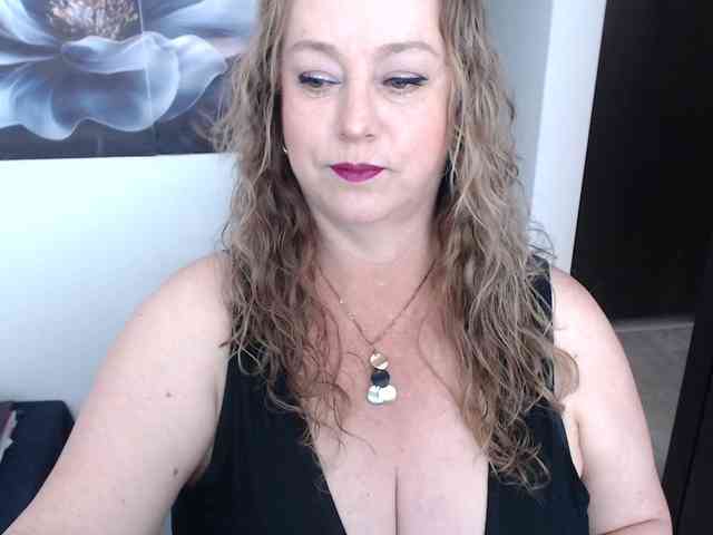 sweetsalo webcam