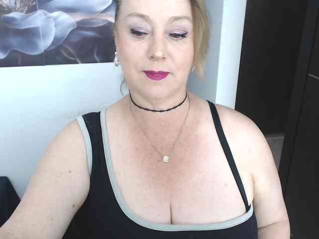 sweetsalo webcam